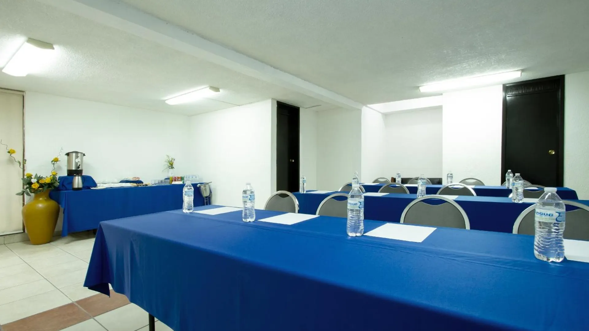****  Hotel Bedd Express Queretaro Mexico