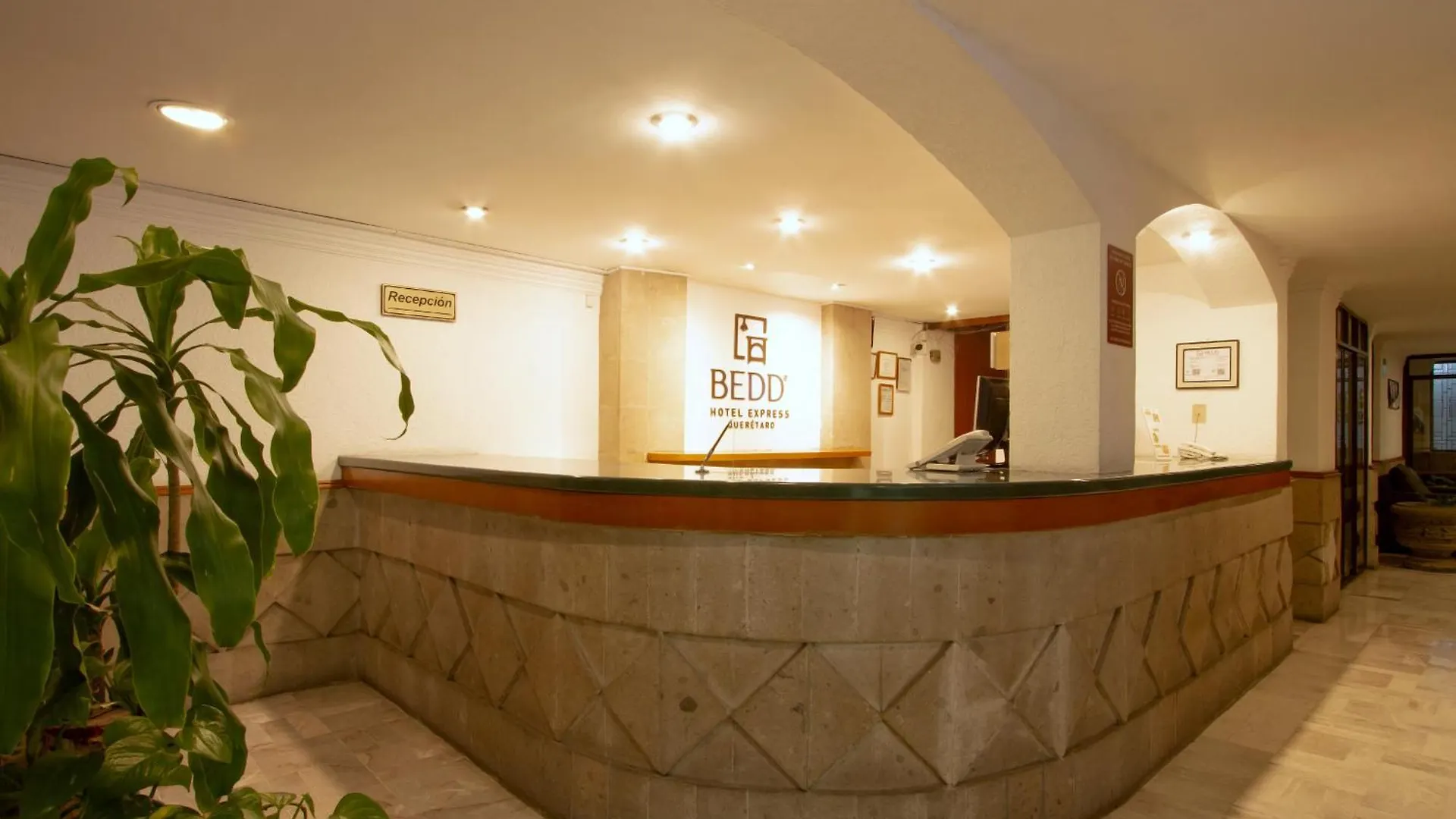 Hotel Bedd Express Queretaro 4*,  Mexico