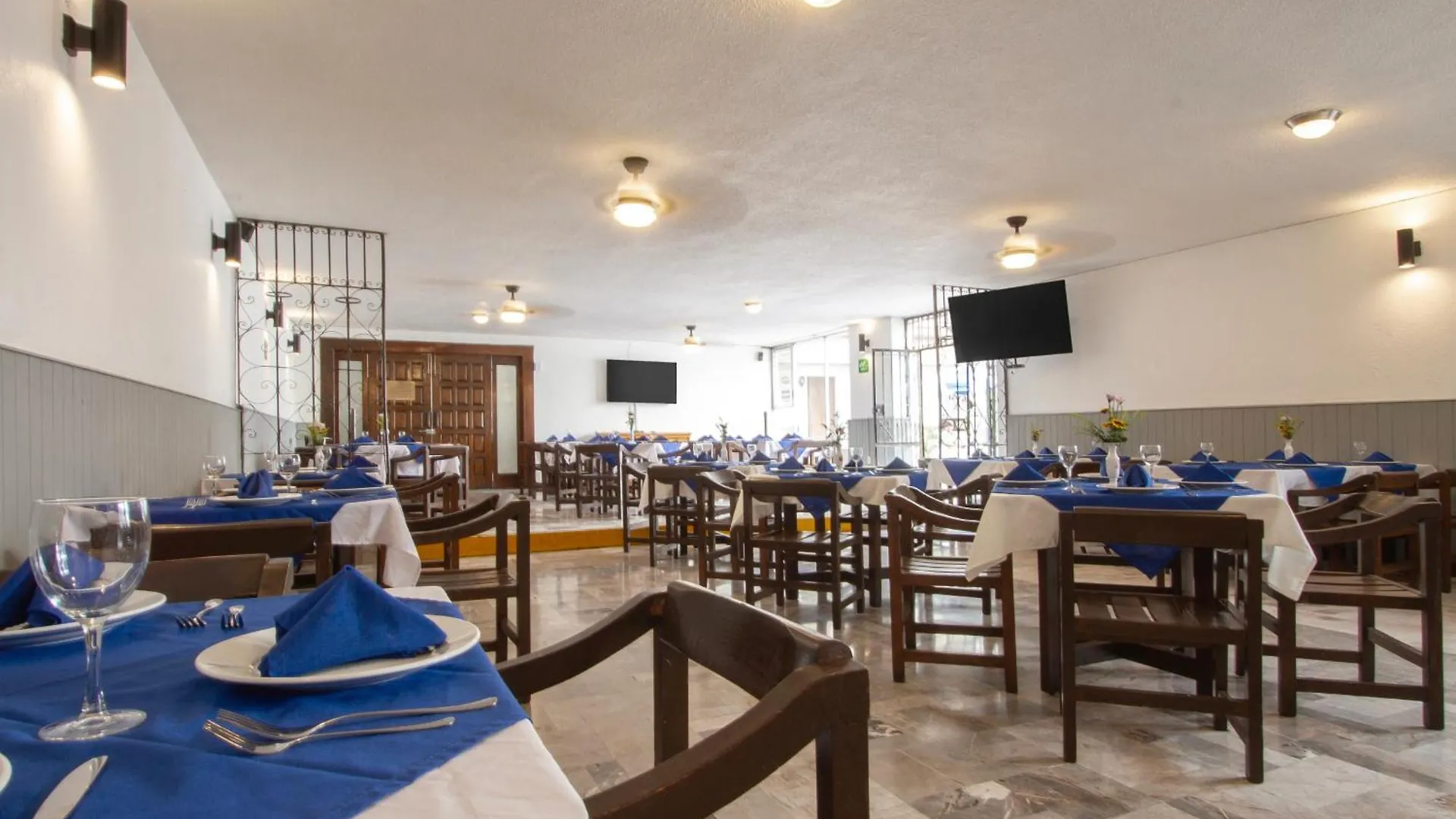 ****  Hotel Bedd Express Queretaro Mexico